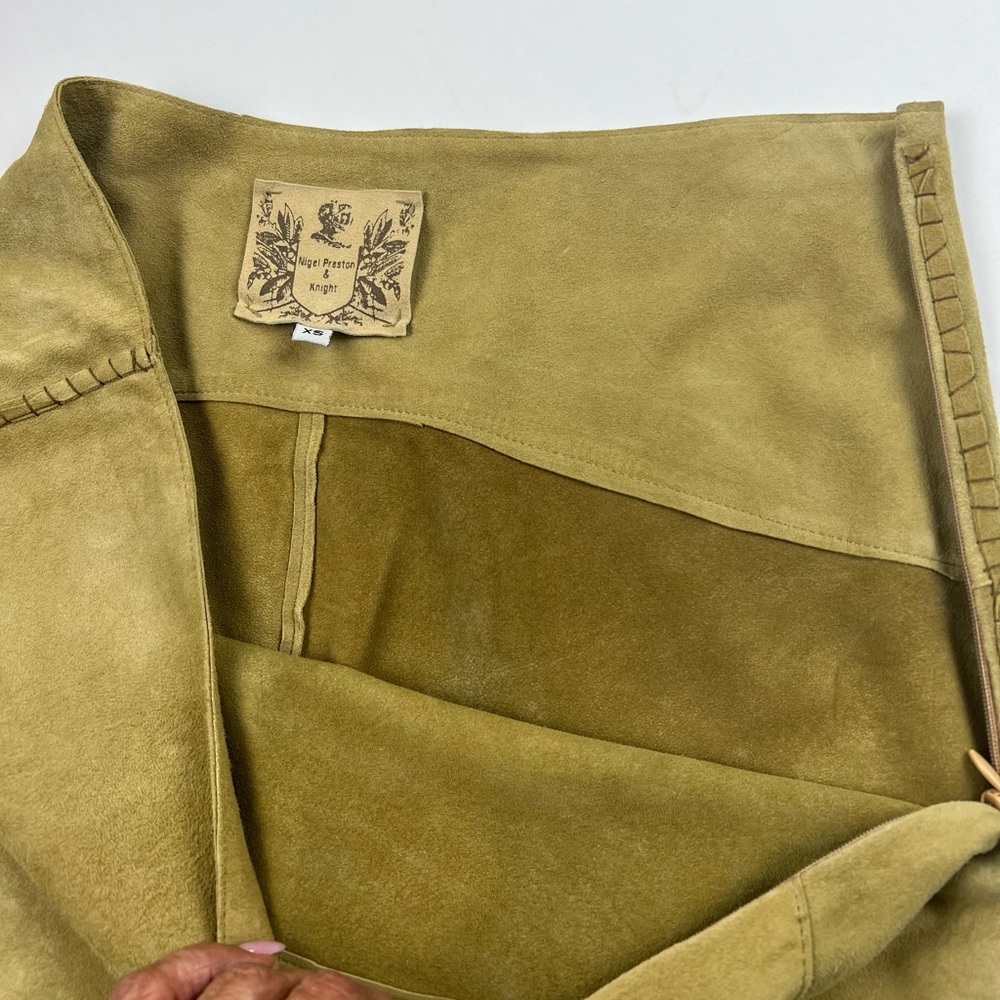 Nigel Preston & Knight Suede Skirt with Fringe & Beads - Picture 9 of 12